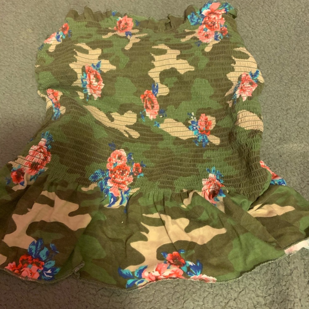 Crop top